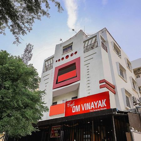 Collection O 3761 Hotel Shree Datta Ιντόρ Εξωτερικό φωτογραφία