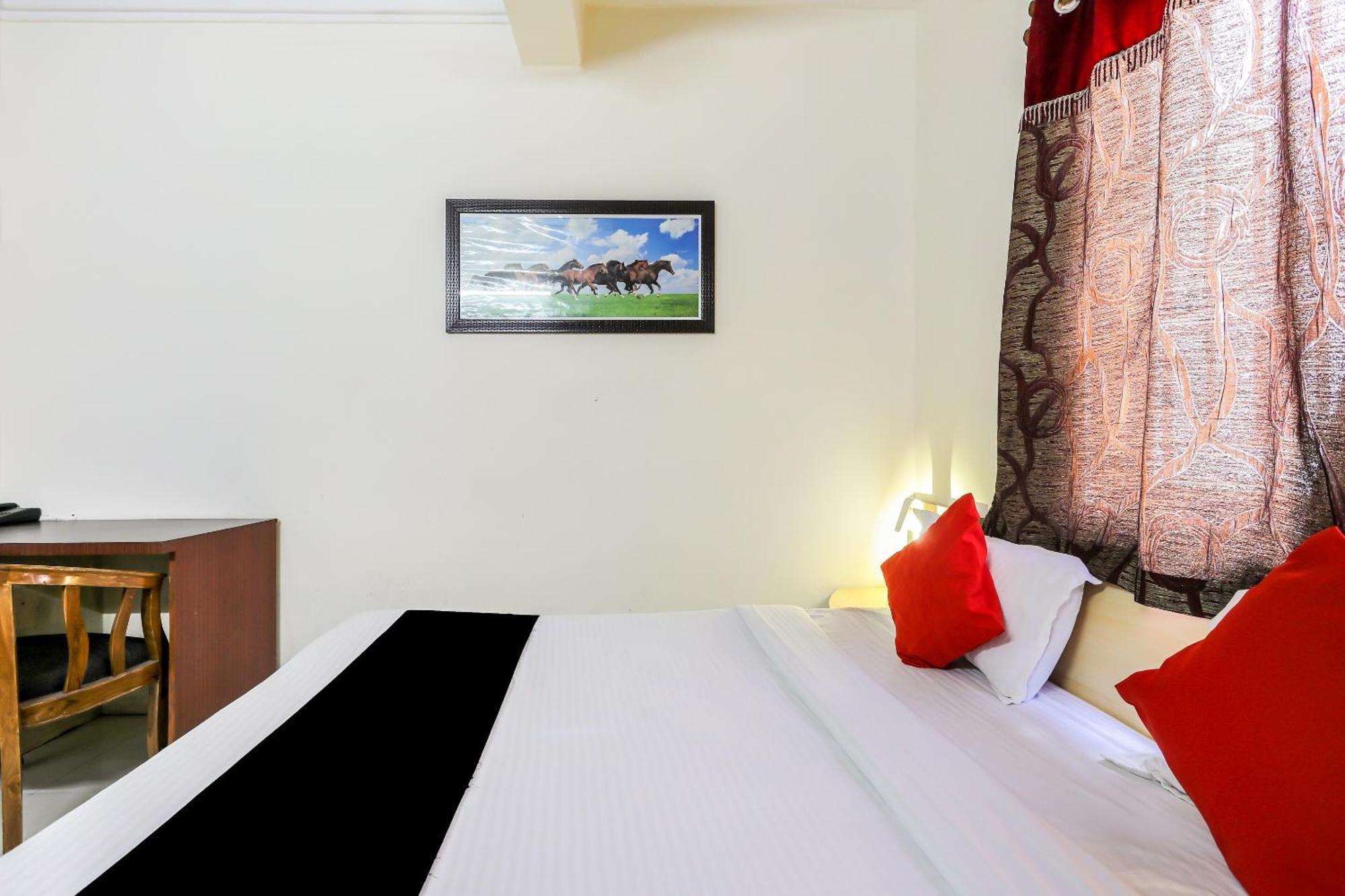 Collection O 3761 Hotel Shree Datta Ιντόρ Εξωτερικό φωτογραφία
