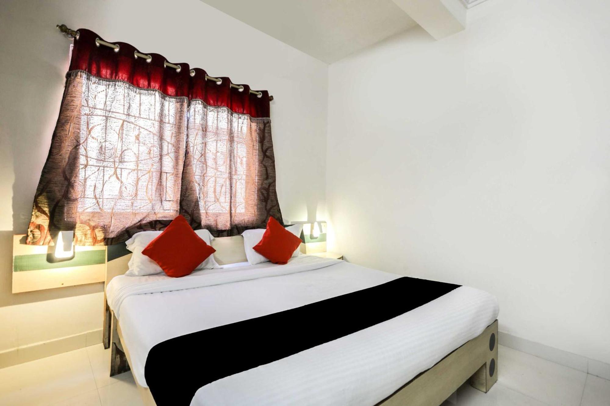 Collection O 3761 Hotel Shree Datta Ιντόρ Εξωτερικό φωτογραφία